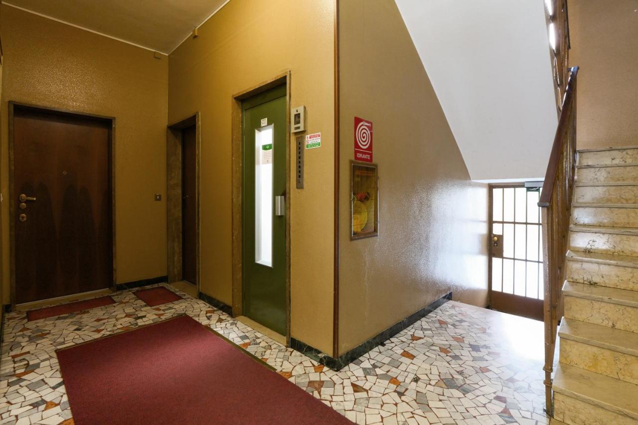 Ferienwohnung Primopiano - Carlone Mailand Exterior foto